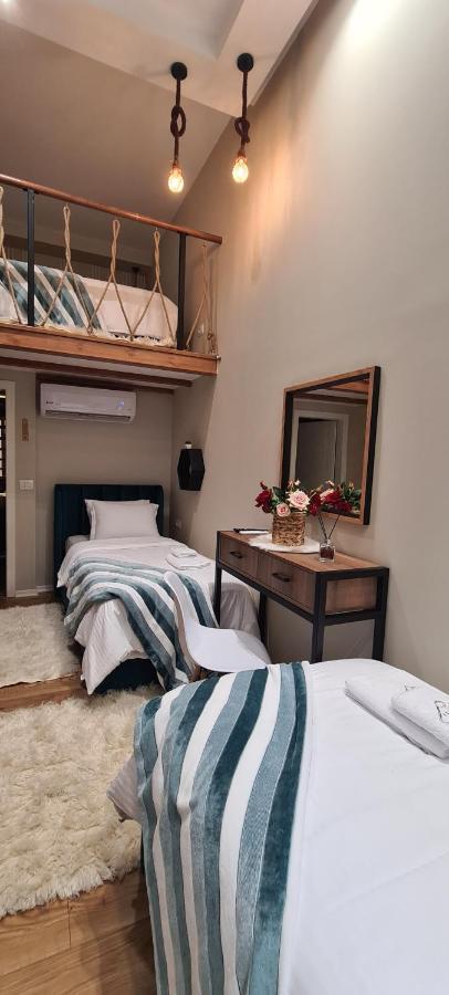 Duplex Rooms Korce Eksteriør billede